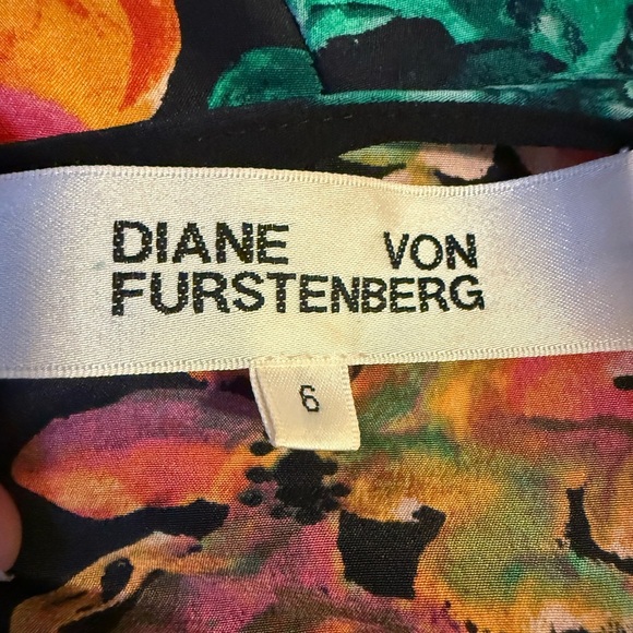 Diane von Furstenberg Silk Black Floral Print Silk Midi Dress size 6 (S) - Picture 4 of 16
